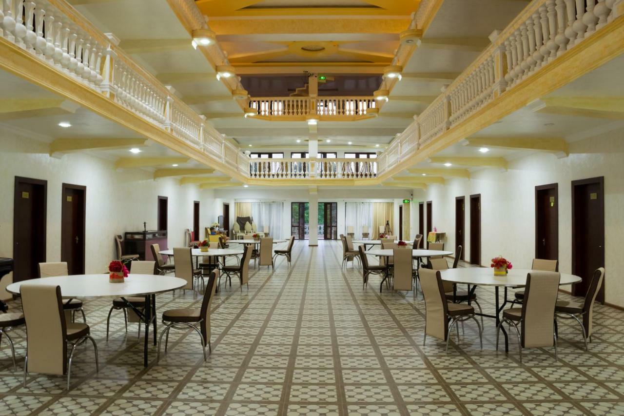 Sunrise Hotel Кобулети Экстерьер фото